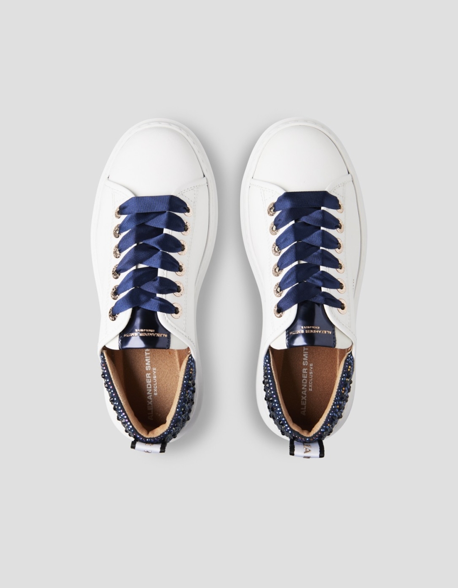 WEMBLEY WOMAN WHITE BLUE