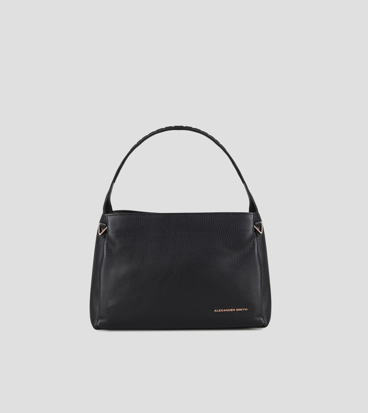 Cindy shoulder bag with shoulder strap in black tumbled leather