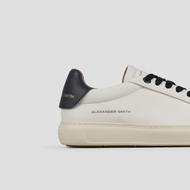 Sneakers Alexander Smith soho man in soft white leather with blue back and laces - 2