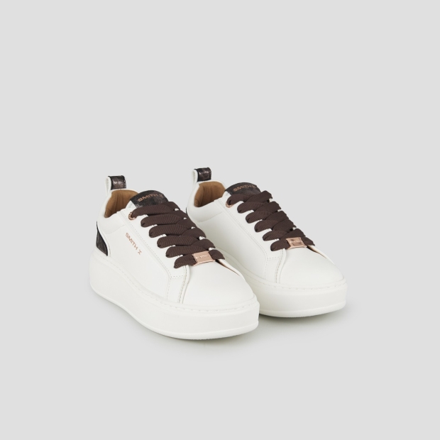 Sneakers Alexander Smith stone woman in white and bronze laminated heel - 3