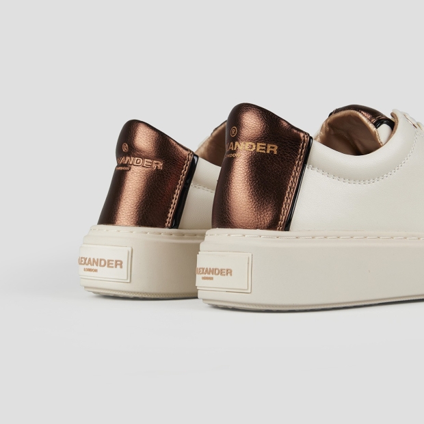 Sneakers Alexander Smith london woman in white bottalato leather and bronze laminated heel - 4