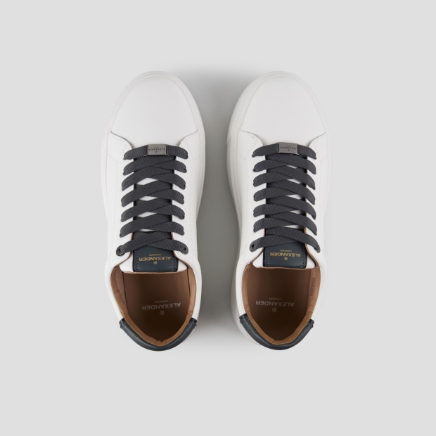 Sneakers Alexander Smith london man in white smooth leather and dark avio heel - 5