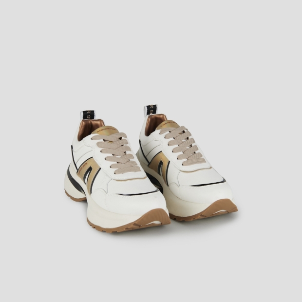 Sneakers Alexander Smith victoria woman in white leather with side logo and details in gold - 3