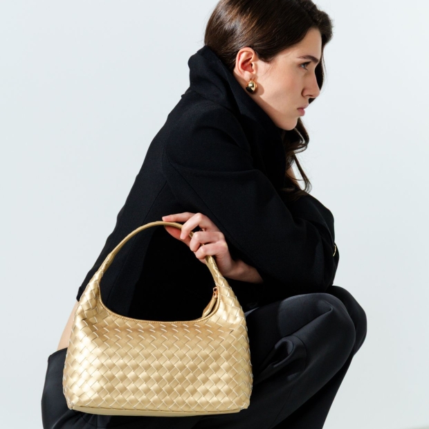 Sneakers Alexander Smith chloe small in gold woven laminated leather - 2