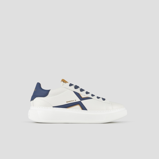 Sneakers Alexander Smith college man in white leather, blue logo and back, and mustard details - 1