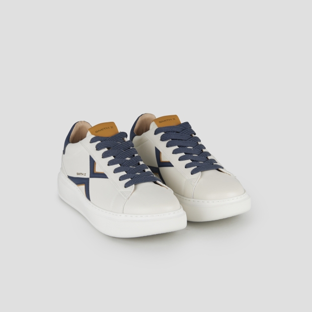 Sneakers Alexander Smith college man in white leather, blue logo and back, and mustard details - 4