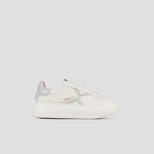 Sneakers Alexander Smith college woman in white with light azure logo and back - 1