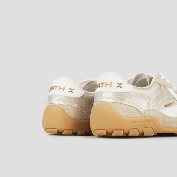Sneakers Alexander Smith mist woman in sand suede and gold laminated, with white heel and logo - 5