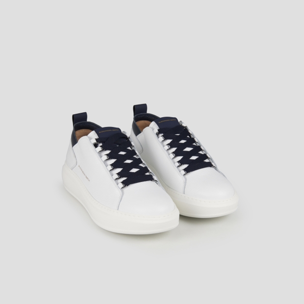 Sneakers Alexander Smith wembley man deconstructed in white tumbled leather and blue details - 4