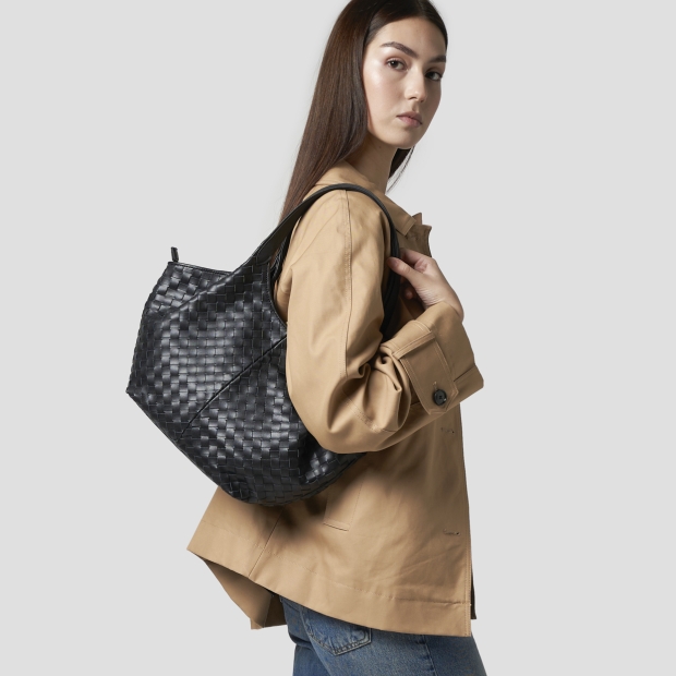 Sneakers Alexander Smith rachel medium shoulder bag in black woven leather - 2