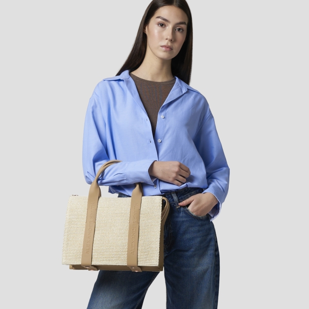Sneakers Alexander Smith jane medium handbag with shoulder strap in rafia and sand handle - 2