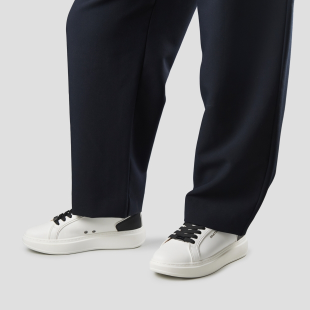 Sneakers Alexander Smith stone man in white with black details - 2