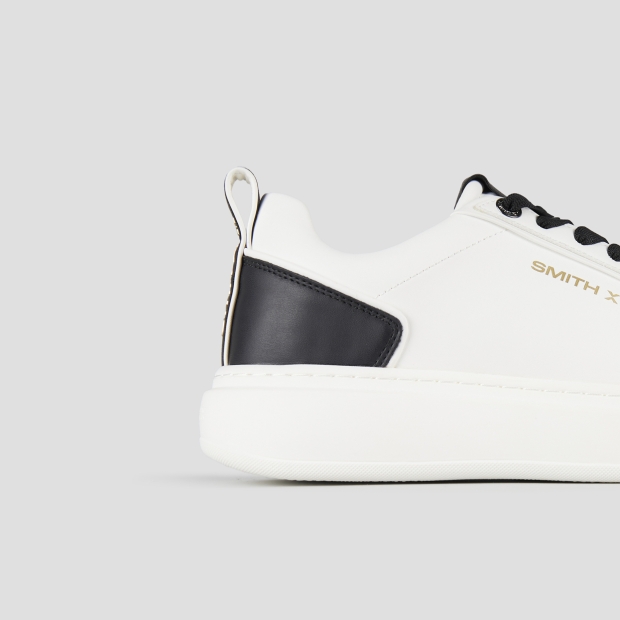 Sneakers Alexander Smith stone man in white with black details - 3