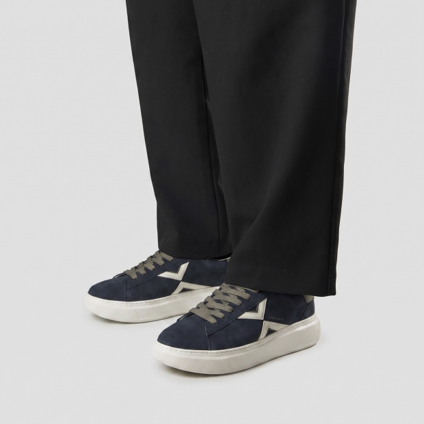 Sneakers Alexander Smith college man in dark grey suede with white logo on the side and green back - 2