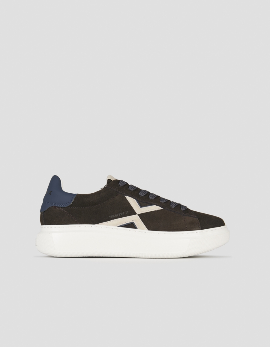 Sneakers Alexander Smith college man in brown suede with white logo on the side and blue back - 1