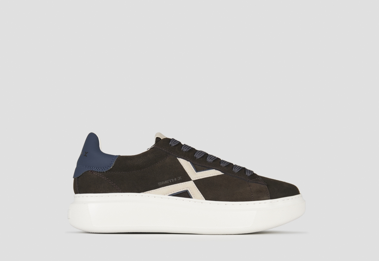 Sneakers Alexander Smith college man in brown suede with white logo on the side and blue back - 1