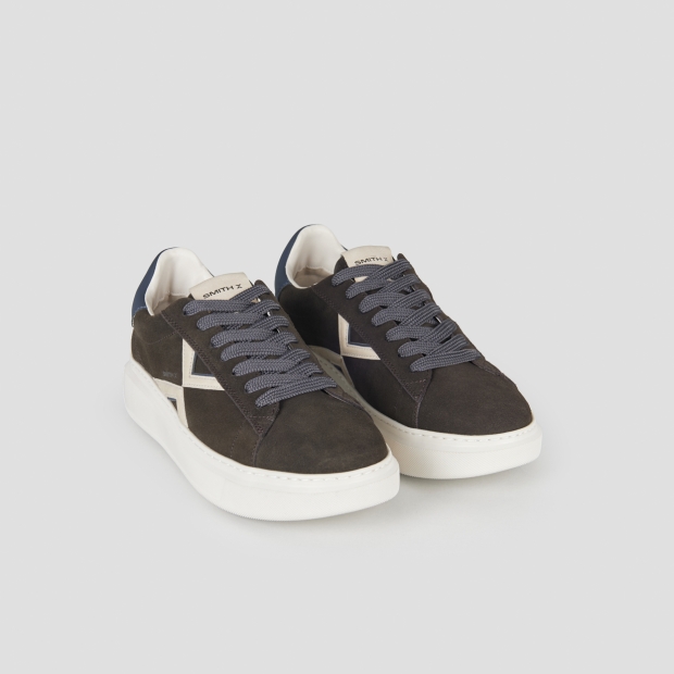 Sneakers Alexander Smith college man in brown suede with white logo on the side and blue back - 4