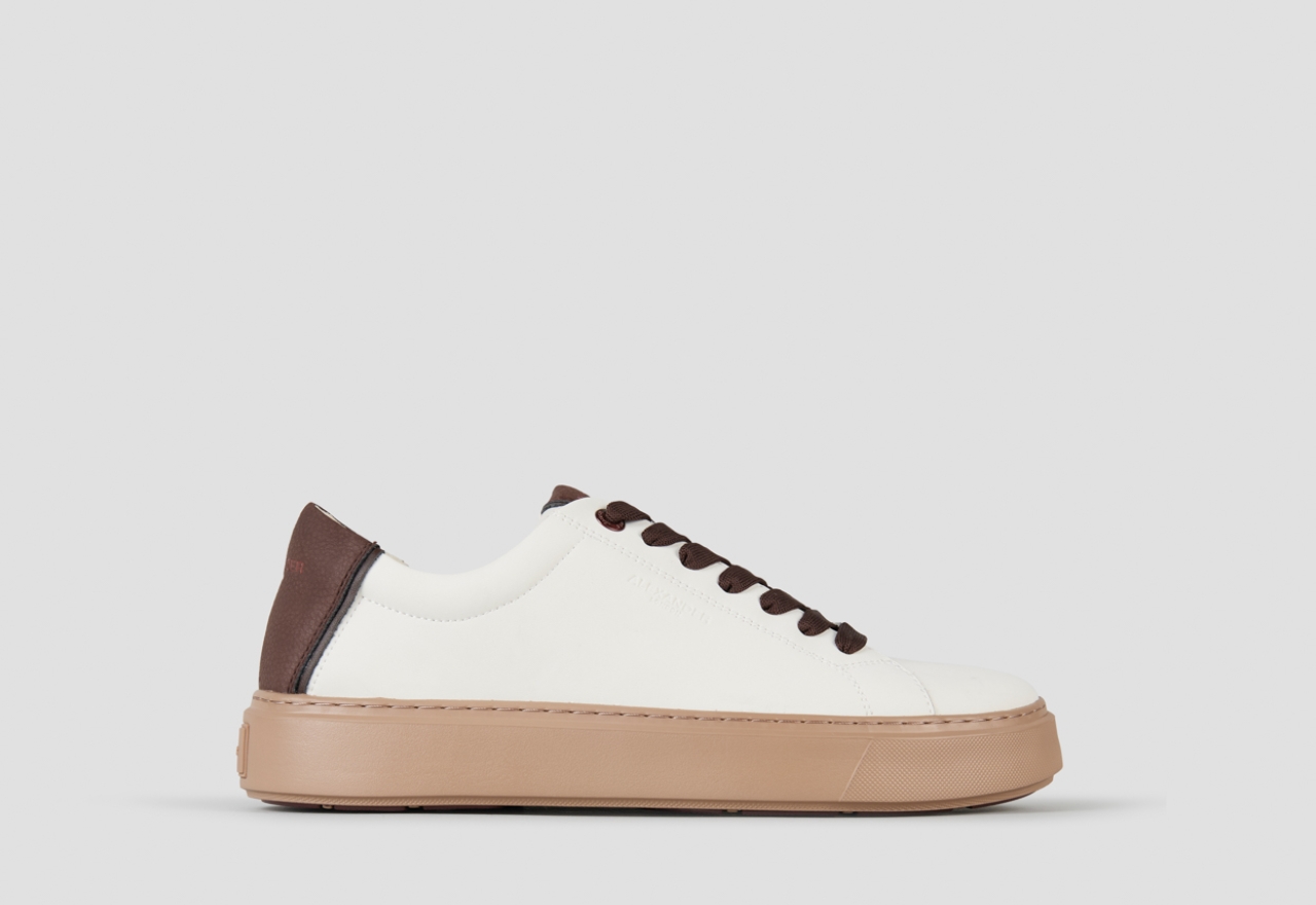 Sneakers Alexander Smith london man in white leather and brown details, with camel sole - 1