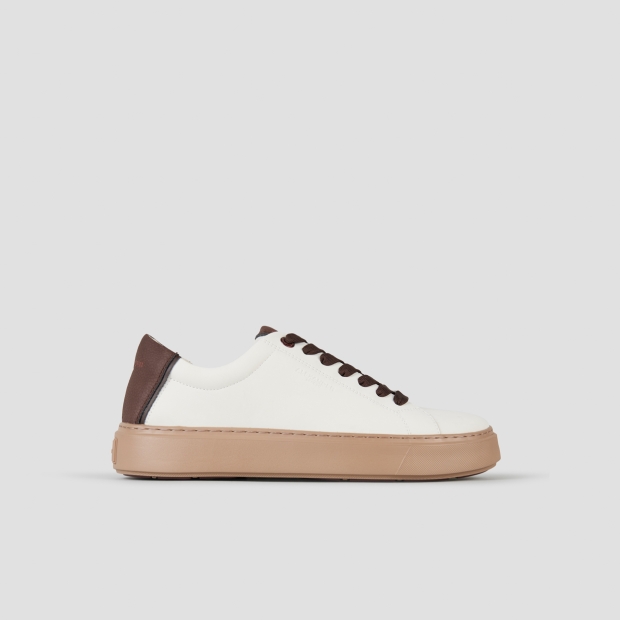 Sneakers Alexander Smith london man in white leather and brown details, with camel sole - 1