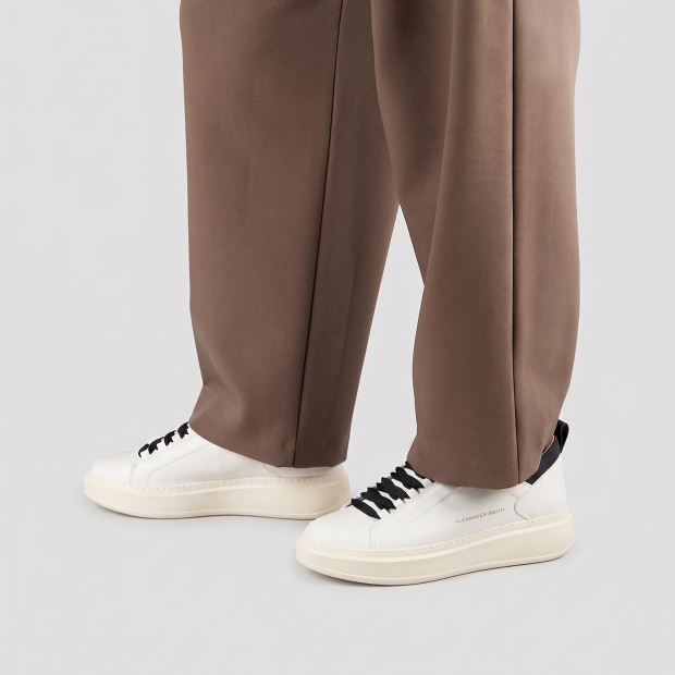 Sneakers Alexander Smith wembley man high frequency in white leather and black details - 2