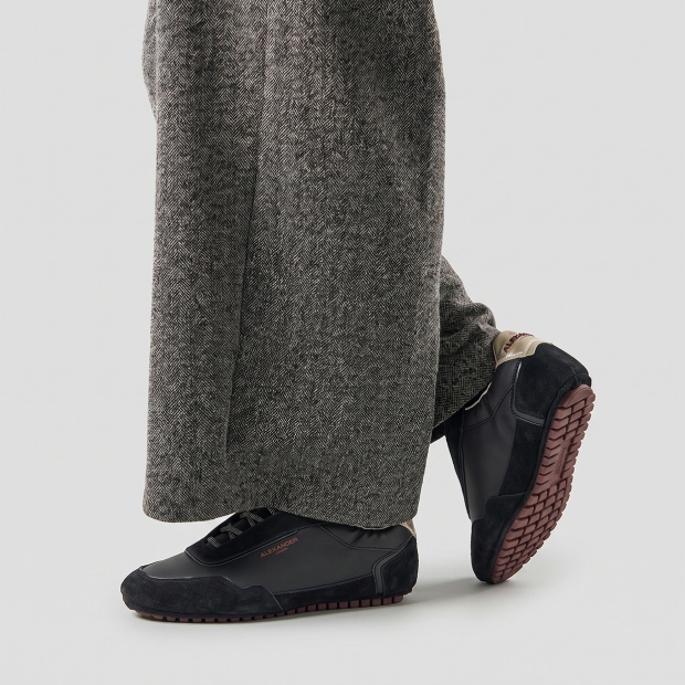 Sneakers Alexander Smith river woman in black leather and suede, and gold back - 2