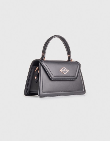 ELIZABETH MEDIUM - BLACK - SMOOTH