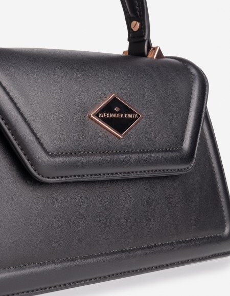 ELIZABETH MEDIUM - BLACK - SMOOTH