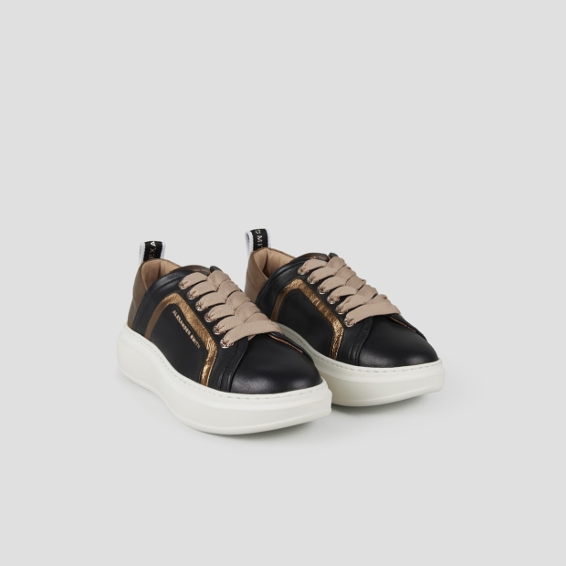 Sneakers Alexander Smith wembley donna in pelle nera con nervatura laterale e tallone bronzo - 3