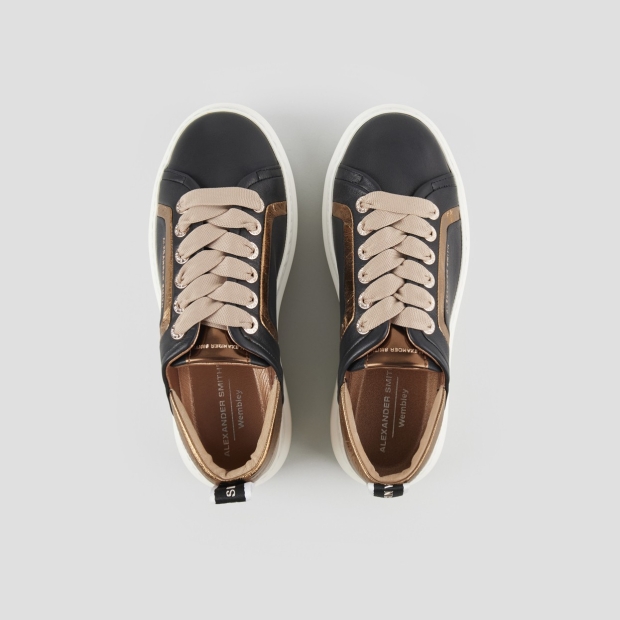 Sneakers Alexander Smith wembley donna in pelle nera con nervatura laterale e tallone bronzo - 5