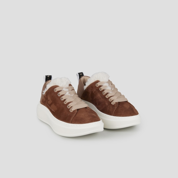 Sneakers Alexander Smith wembley donna in suede marrone e fodera in eco-pelliccia bianca - 3