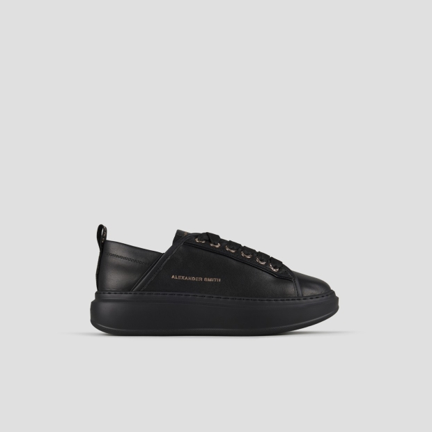 Sneakers Alexander Smith wembley donna in morbida pelle nera e suola nera - 1