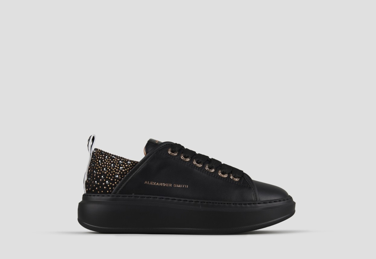 Sneakers Alexander Smith wembley donna in pelle nera con strass sul tallone e suola nera - 1