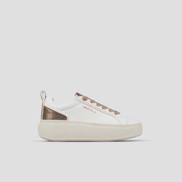 Sneakers Alexander Smith stone donna in bianco con tallone in laminato leopardato marrone e suola beige - 1