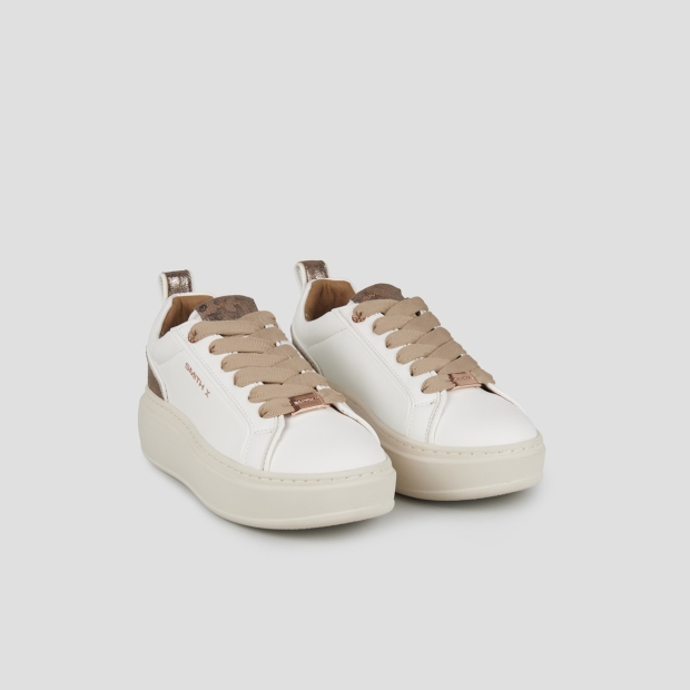 Sneakers Alexander Smith stone donna in bianco con tallone in laminato leopardato marrone e suola beige - 5