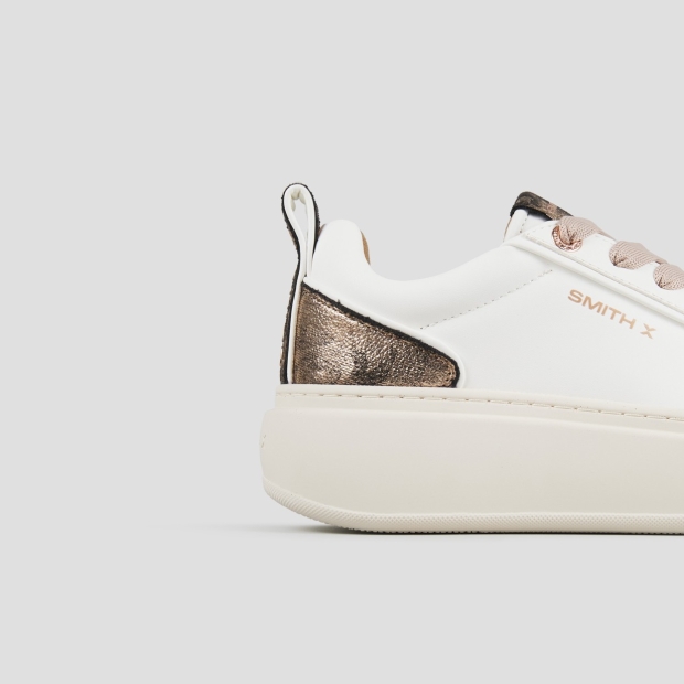 Sneakers Alexander Smith stone donna in bianco con tallone in laminato leopardato e suola beige - 2