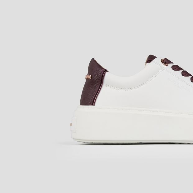 Sneakers Alexander Smith london alta donna in pelle liscia bianca e tallone in pelle palmellata bordeaux - 2