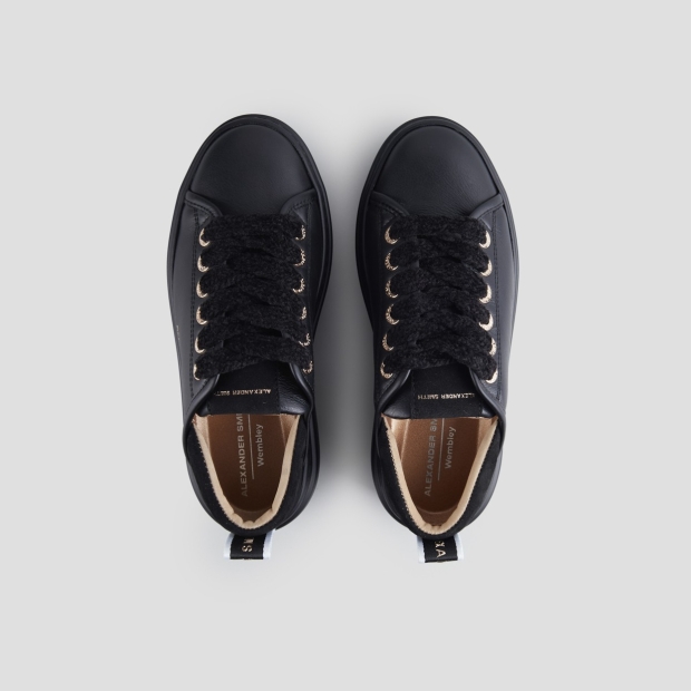 Sneakers Alexander Smith wembley alta donna in pelle nera e suola nera - 5