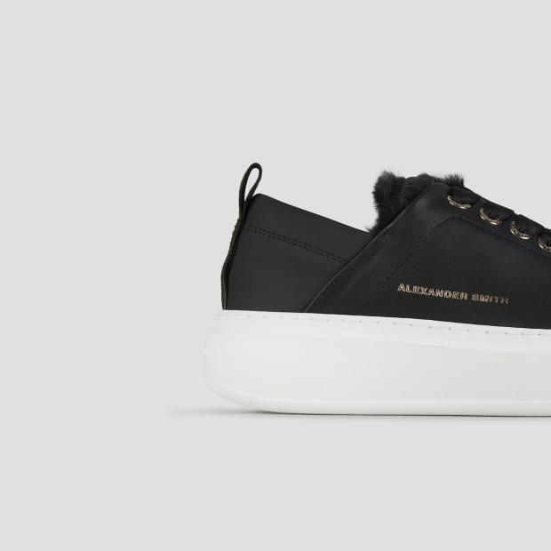 Sneakers Alexander Smith wembley donna in pelle nera e fodera in eco-pelliccia - 2