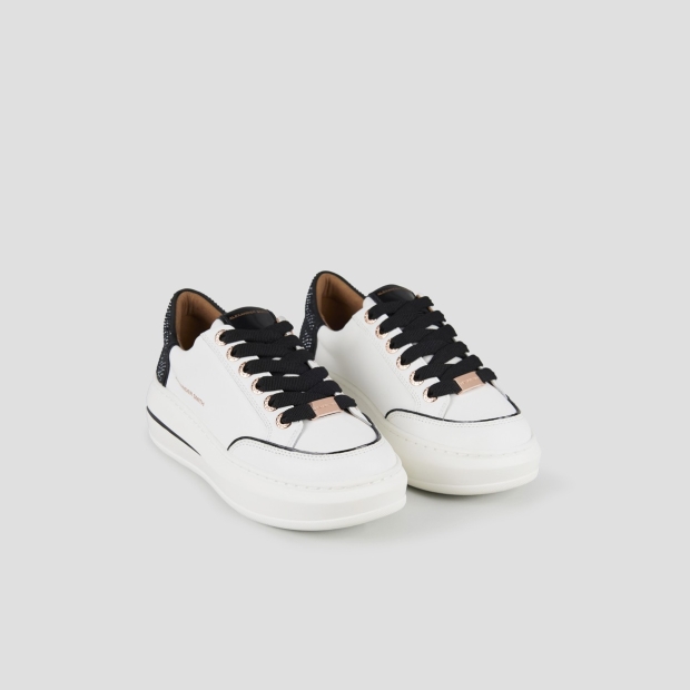 Sneakers Alexander Smith lancaster donna in pelle bianca e tallone nero con microborchie - 3