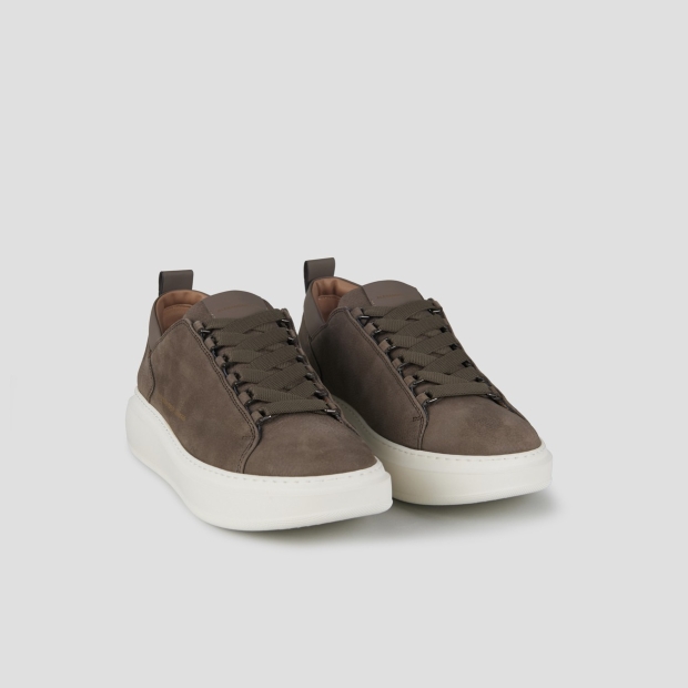Sneakers Alexander Smith wembley uomo in nabuk marrone e dettagli in pelle liscia - 3