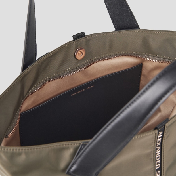 Sneakers Alexander Smith lauren large borsa a spalla in nylon verde militare - 6