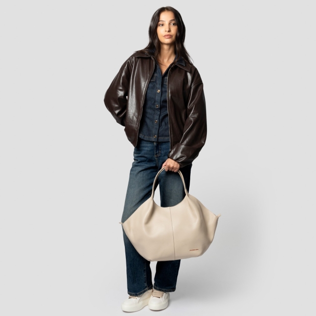 Sneakers Alexander Smith rachel large borsa a spalla in pelle bottalata avorio scuro - 7