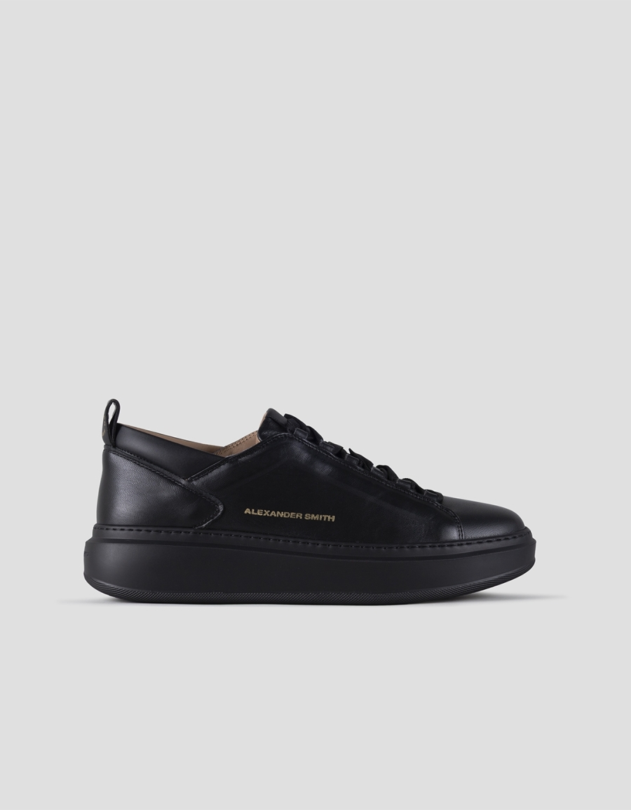 Sneakers Alexander Smith wembley uomo alta frequenza in morbida pelle nera e suola nera - 1
