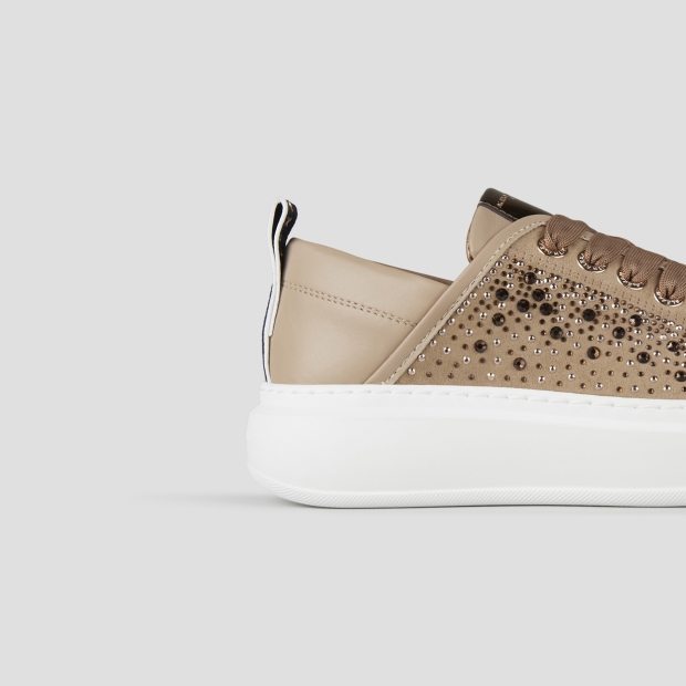 Sneakers Alexander Smith wembley donna in pelle marrone chiaro e full strass - 2