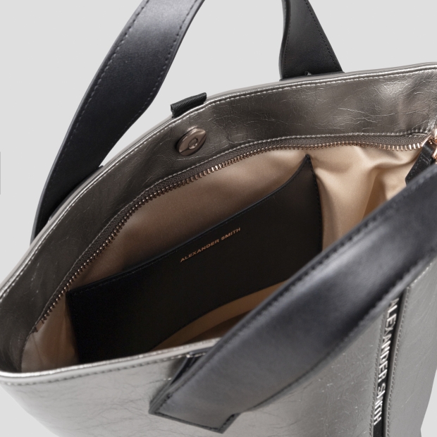Sneakers Alexander Smith lauren small borsa a mano con tracolla in pelle laminata argento - 5