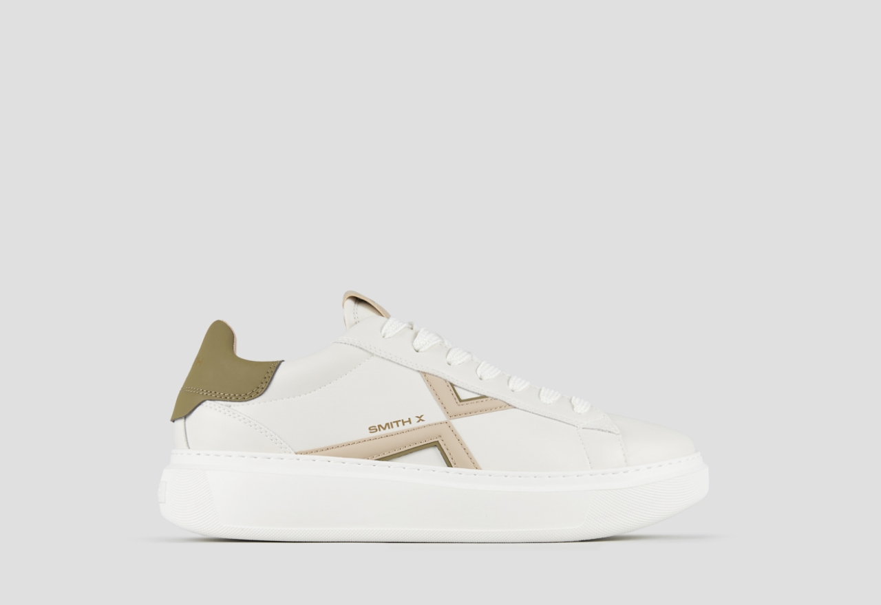 Sneakers Alexander Smith college uomo in pelle bianca, logo avorio e tallone verde - 1