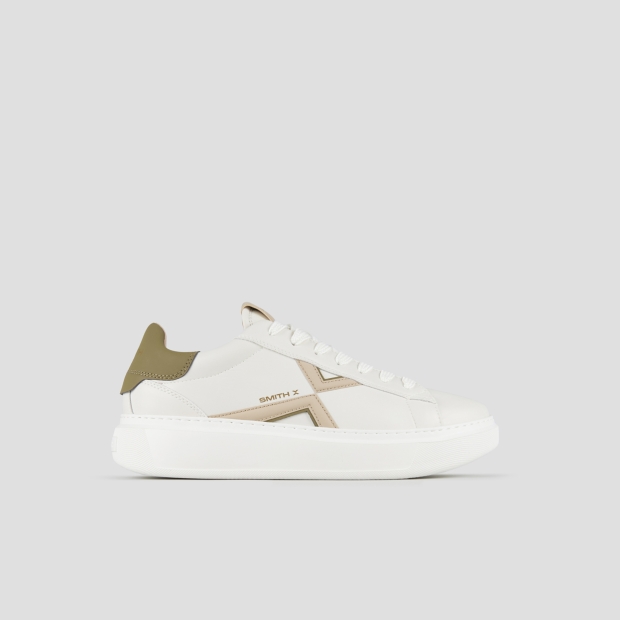 Sneakers Alexander Smith college uomo in pelle bianca, logo avorio e tallone verde - 1