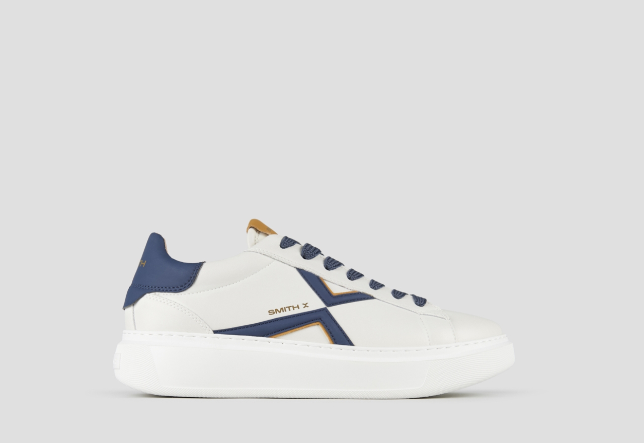 Sneakers Alexander Smith college uomo in pelle bianca, logo e tallone blu e dettagli senape - 1