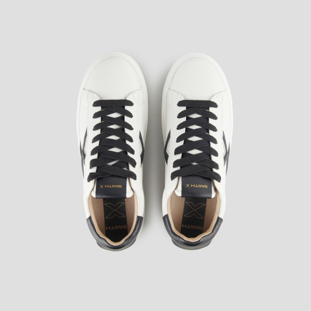 Sneakers Alexander Smith college uomo in pelle bianca, logo e tallone neri - 6