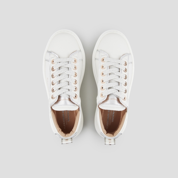 Sneakers Alexander Smith wembley donna decostruita in pelle bianca e dettagli in laminato argento - 6